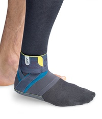 Push Sports Knöchelbandage Kicx am Fuß - Push Sports Knöchelbandage Kicx